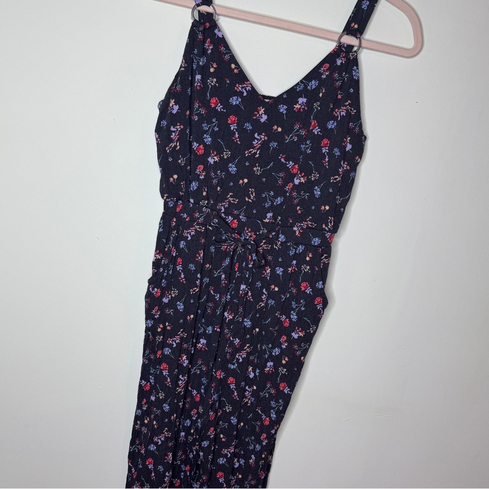 Black Floral Jumpsuit tie waist - Picture 2 of 6